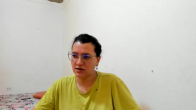 MARILYN GARCIA online show from June 2026 04:06:01 PM