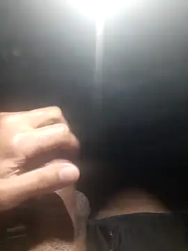 Snapshot of Demillvan chatting on January 2025 09:04:02 AM Demillvan online show from January 2025 09:04:02 AM