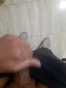 Snapshot of Demillvan chatting on February 2025 06:45:02 PM Demillvan online show from February 2025 06:45:02 PM