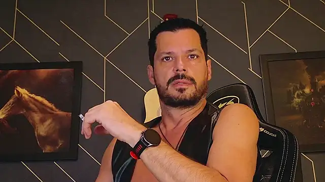 ChrisKox online show from March 2025 04:32:01 AM