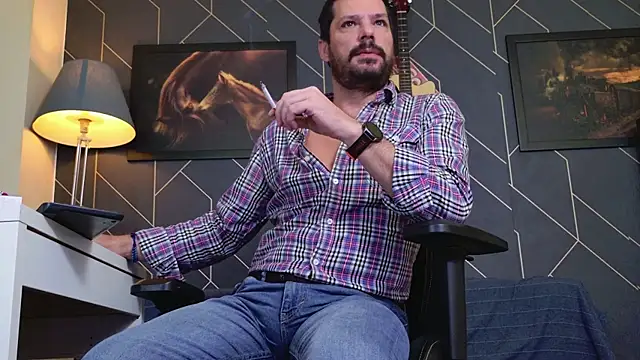 ChrisKox online show from November 2025 04:22:01 AM