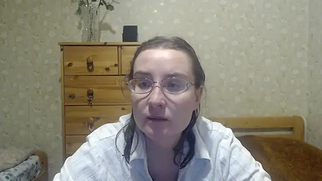 Snapshot of Smart_Rose chatting on February 2025 12:42:01 AM Smart Rose online show from February 2025 12:42:01 AM