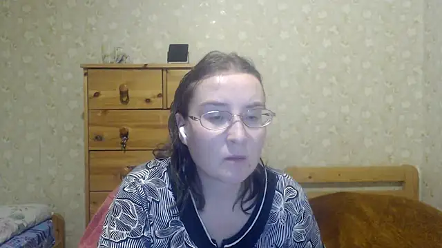 Snapshot of Smart_Rose chatting on February 2025 11:13:02 PM Smart Rose online show from February 2025 11:13:02 PM