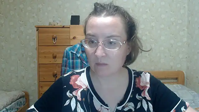 Snapshot of Smart_Rose chatting on September 2025 04:09:05 PM Smart Rose online show from September 2025 04:09:05 PM