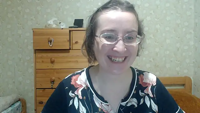 Smart Rose online show from March 2026 06:59:01 PM