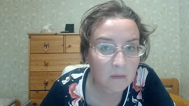 Smart Rose online show from June 2026 04:43:01 PM