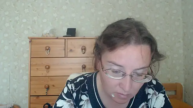 Smart Rose online show from June 2026 08:12:02 AM