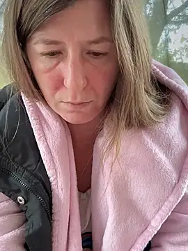 Natali UA online show from October 2025 06:25:01 AM