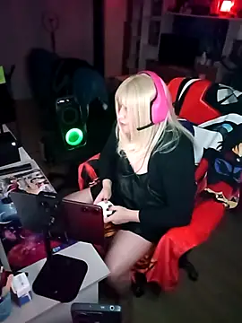 JulietteMaitresse online show from March 2026 04:27:02 AM