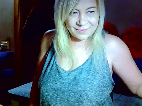 AgoniA7 online show from February 2026 06:50:02 PM