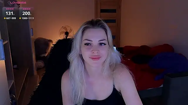 MilanaOmg online show from June 2026 06:01:02 PM