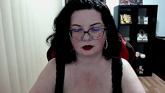 MissTroublle online show from February 2026 10:46:01 AM