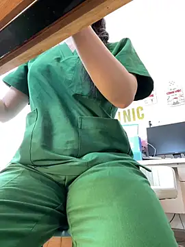 Snapshot of Meilian2021 chatting on March 2026 04:28:02 AM Meilian2021 online show from March 2026 04:28:02 AM