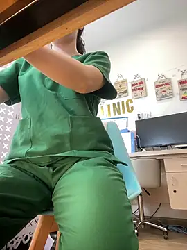 Snapshot of Meilian2021 chatting on April 2026 03:59:01 AM Meilian2021 online show from April 2026 03:59:01 AM