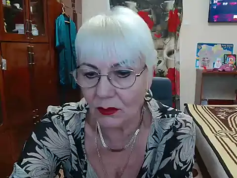 Snapshot of JenaCheim chatting on December 2024 06:23:01 AM JenaCheim online show from December 2024 06:23:01 AM
