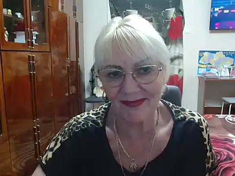 Snapshot of JenaCheim chatting on February 2025 08:49:02 PM JenaCheim online show from February 2025 08:49:02 PM