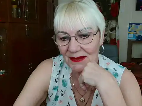 Snapshot of JenaCheim chatting on March 2025 06:10:02 AM JenaCheim online show from March 2025 06:10:02 AM