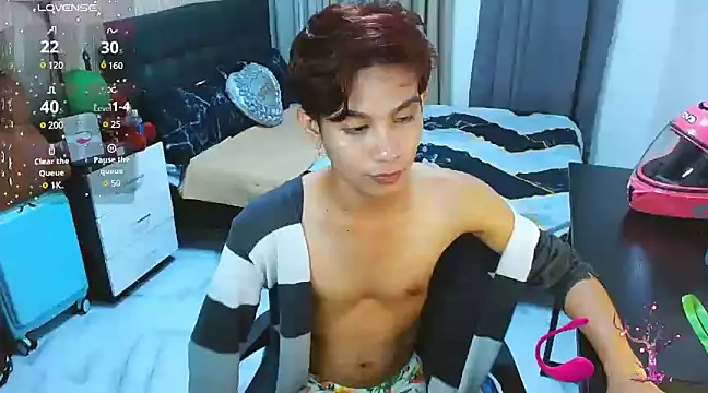 Snapshot of WildestTwink chatting on March 2025 10:21:01 PM WildestTwink online show from March 2025 10:21:01 PM