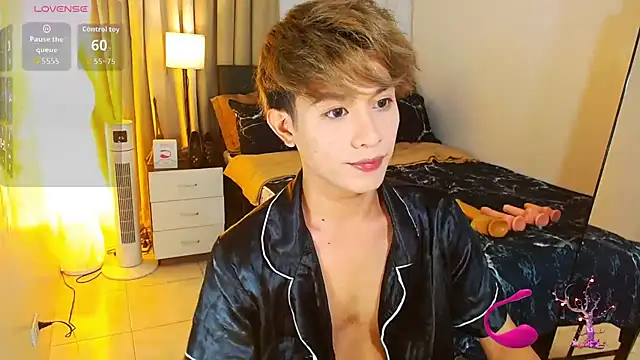 WildestTwink online show from July 2026 06:56:02 PM
