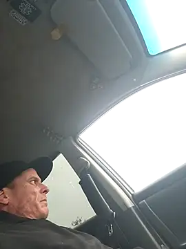 415cali925 online show from November 2025 04:00:01 PM