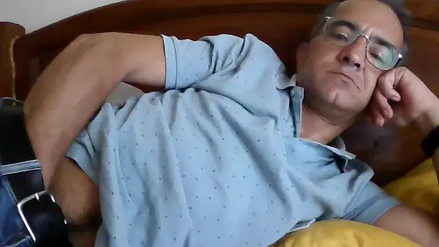 Snapshot of CarlosRocha73 chatting on June 2026 10:48:02 AM CarlosRocha73 online show from June 2026 10:48:02 AM