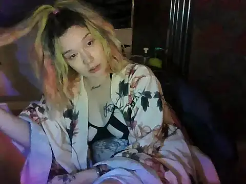 TEXASMARYYYJANE online show from May 2026 02:18:01 AM