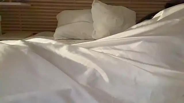 Saraabab online show from April 2026 10:53:01 PM