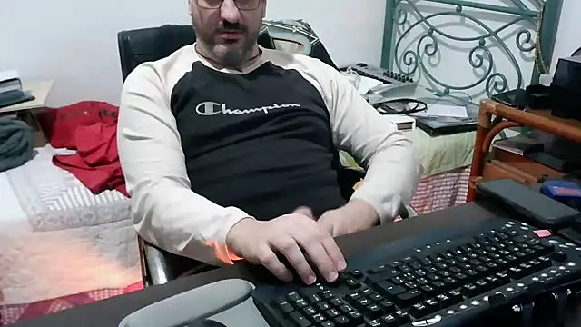 Italian dark desire online show from January 2026 09:30:02 PM