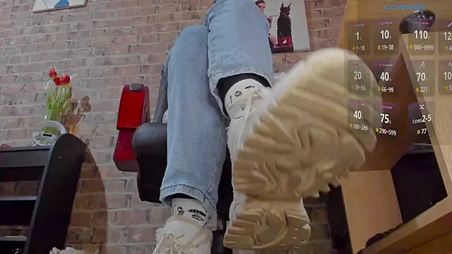 MrsVenus online show from March 2025 01:40:01 PM