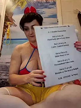 lucillabollente online show from October 2025 05:58:02 PM