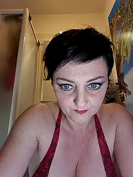 lucillabollente online show from April 2026 04:13:02 AM