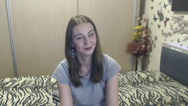 Snapshot of MirabelaSweet chatting on March 2026 07:36:02 AM MirabelaSweet online show from March 2026 07:36:02 AM