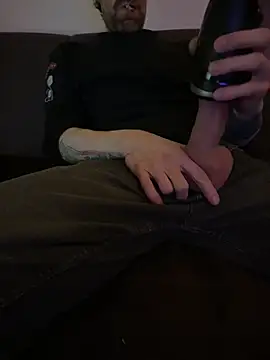 LionBoy1976 online show from December 2024 06:35:01 AM