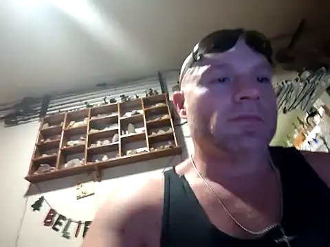 Snapshot of lilpervt chatting on May 2026 03:03:01 AM lilpervt online show from May 2026 03:03:01 AM