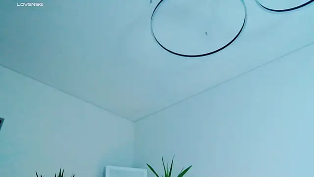 Sinful Eyes online show from April 2026 02:17:02 AM