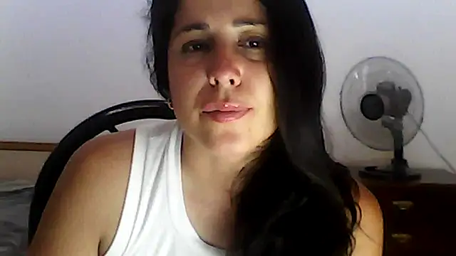 Snapshot of StefyStar_Sexy chatting on January 2025 06:44:01 PM StefyStar Sexy online show from January 2025 06:44:01 PM