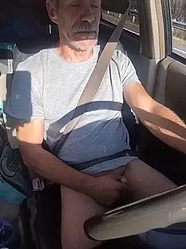 Biknight online show from November 2025 07:59:02 PM