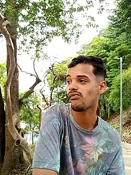 doodosantoss online show from December 2025 05:52:02 PM