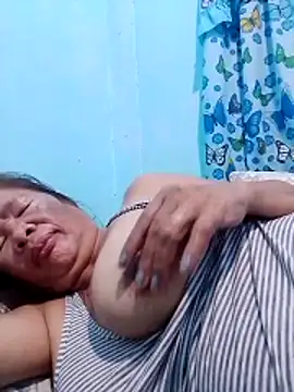 sexylizzy4u online show from December 2025 09:20:01 PM