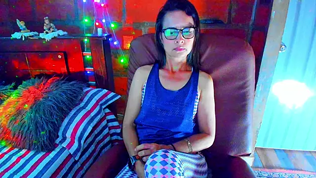 BrianaGarner online show from April 2026 05:18:01 PM