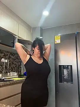 Snapshot of emilyjohanson chatting on January 2025 01:49:01 PM emilyjohanson online show from January 2025 01:49:01 PM