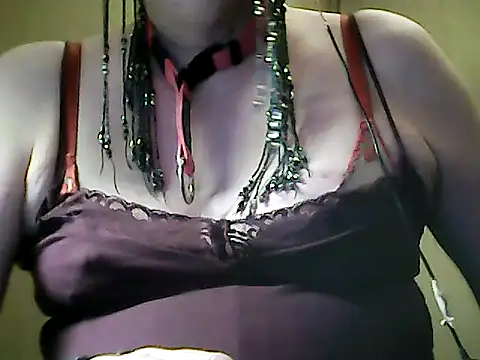 Snapshot of sissy_sarah69 chatting on October 2025 07:51:01 AM sissy sarah69 online show from October 2025 07:51:01 AM