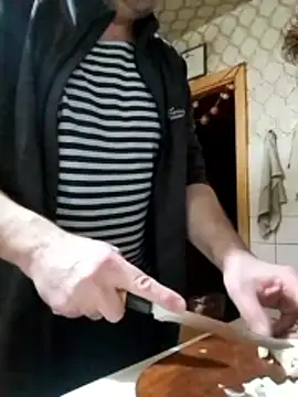 Snapshot of Pokaz2020 chatting on March 2026 05:35:01 PM Pokaz2020 online show from March 2026 05:35:01 PM