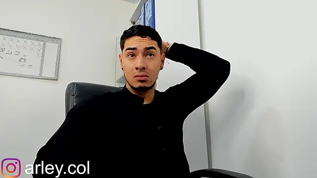 Dimitri Colleman online show from December 2024 10:04:02 PM