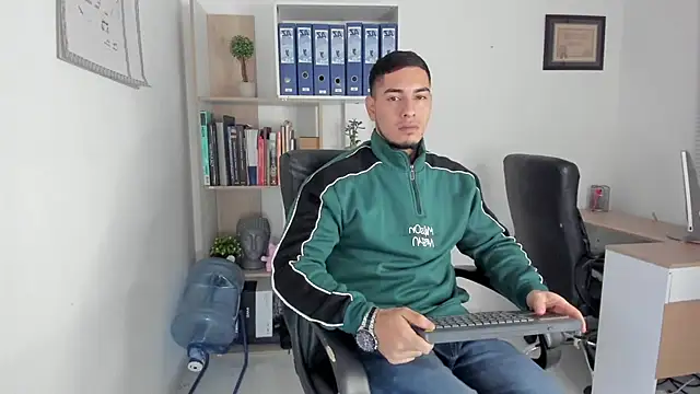 Dimitri Colleman online show from January 2025 09:04:02 AM