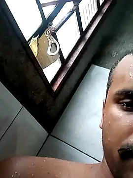 Snapshot of garoto1997 chatting on January 2025 06:43:02 PM garoto1997 online show from January 2025 06:43:02 PM