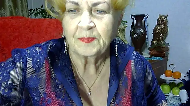 Emma52610 online show from February 2025 05:51:02 PM