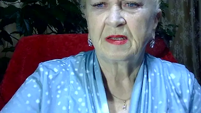 Emma52610 online show from November 2025 06:57:01 AM