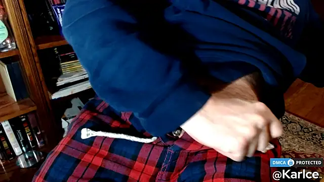 karlce online show from February 2025 03:37:01 AM