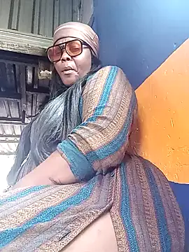 SQUITBOOTY online show from January 2026 11:25:01 AM